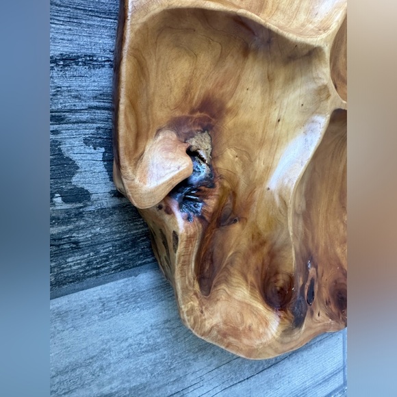 Natural Wooden Divided Serving Platter Hand Crafted Art Extra Large Size - Picture 10 of 15